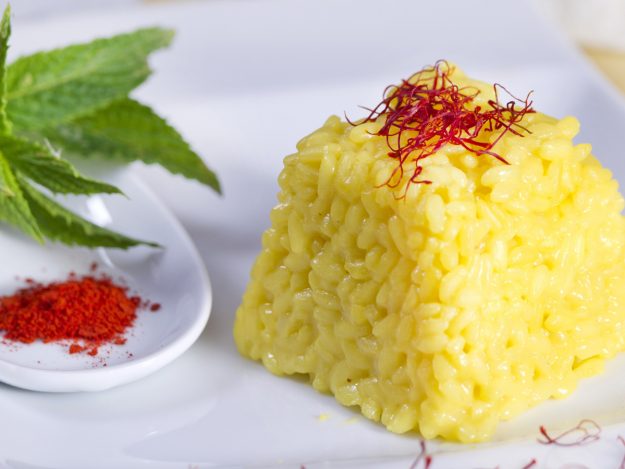 Riseria Re Carlo - Risotto allo zafferano - Foto ricetta impiattata